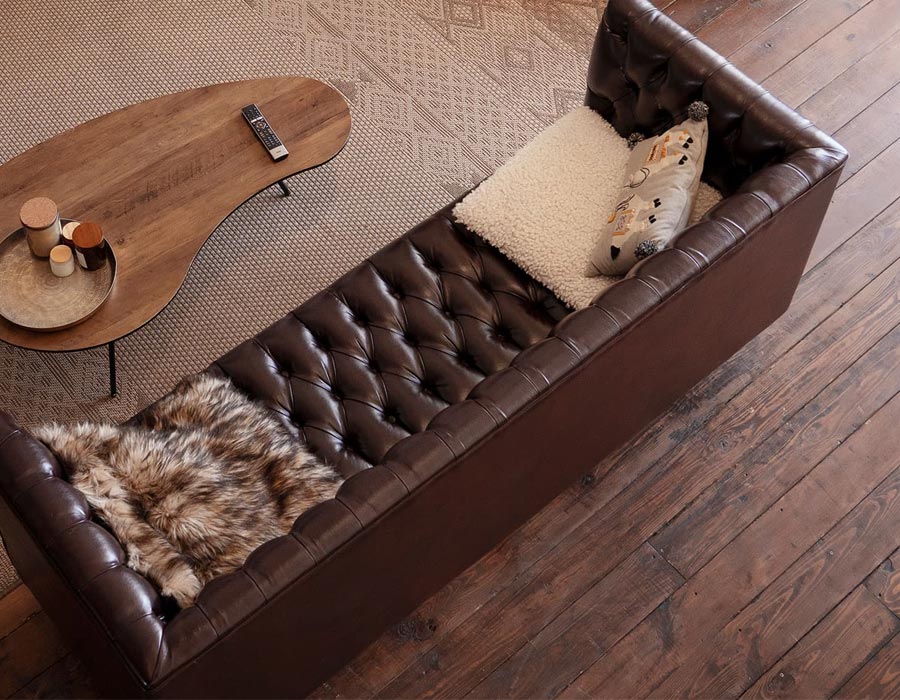 Sofa and Hardwood Floors Sofa and Hardwood Floors